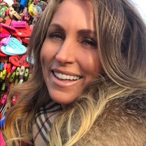 Meet your Posher, Tracy